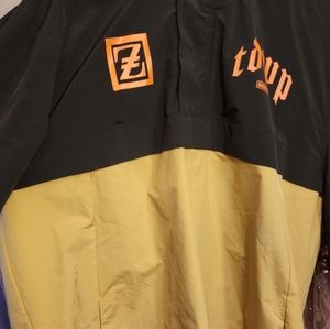 The Devil Wears Prada windbreaker 2XL